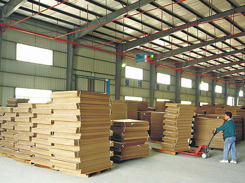 紙箱部分材料存放區(qū) 紙箱部分材料存放區(qū)